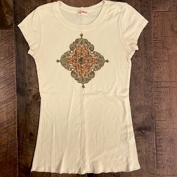 Sugar tart boho ivory embellished short sleeve t-shirt, size large - Picture 1 of 3